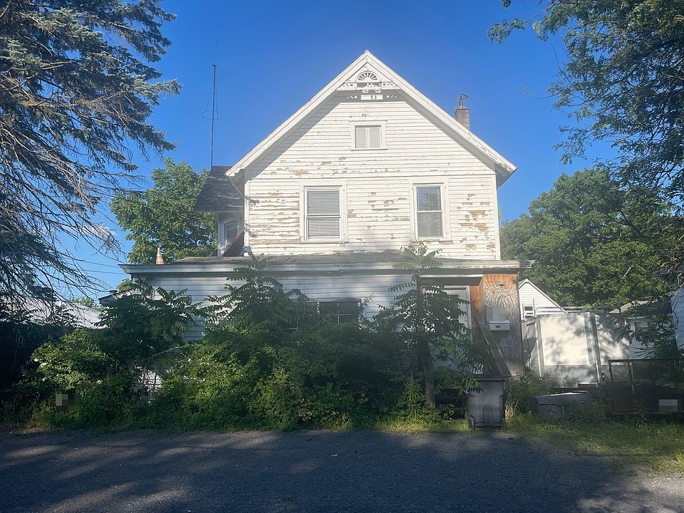 1st image of 105 Grove St