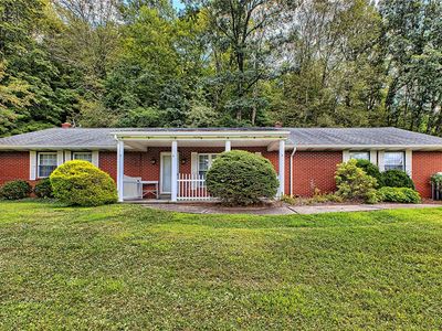 5553 Greensburg Rd, Apollo, PA, 15613