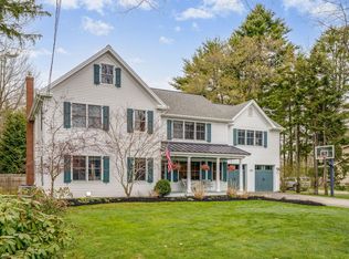 157 W Elm St, Yarmouth, ME 04096