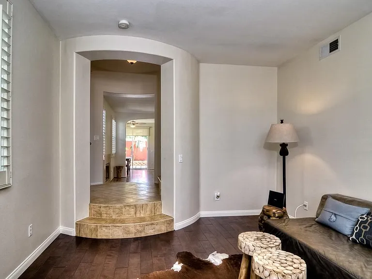 16489 Sunstone Dr — Photo 4
