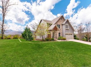 188 Chipping Sparrow Ln, Waynesville, NC 28786