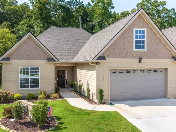 937 Jackson Mill Dr, Hixson, TN 37343