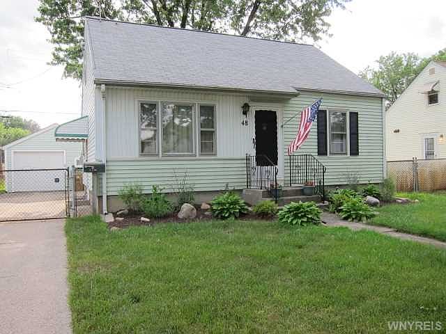 1st image of 48 Saint Paul Ct