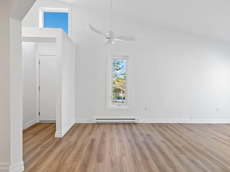 7 Brookdale Ct #705 — Photo 17