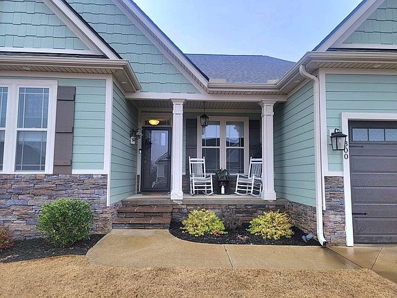 3rd image of 300 Blue Rock Ct