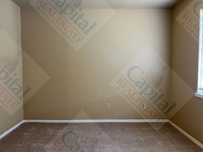 1715 E Lindsey St #2 — Photo 22