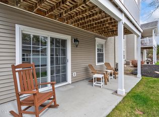102 Evergreen Pl, Rensselaer, NY 12144