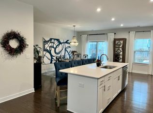 1813 Shumard Ln, Charlotte, NC 28205