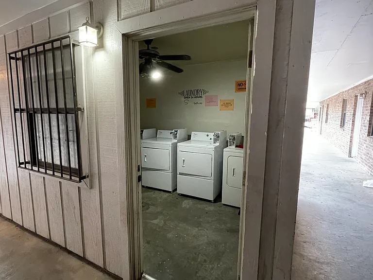 3801 Salinas Ave #13 — Photo 2
