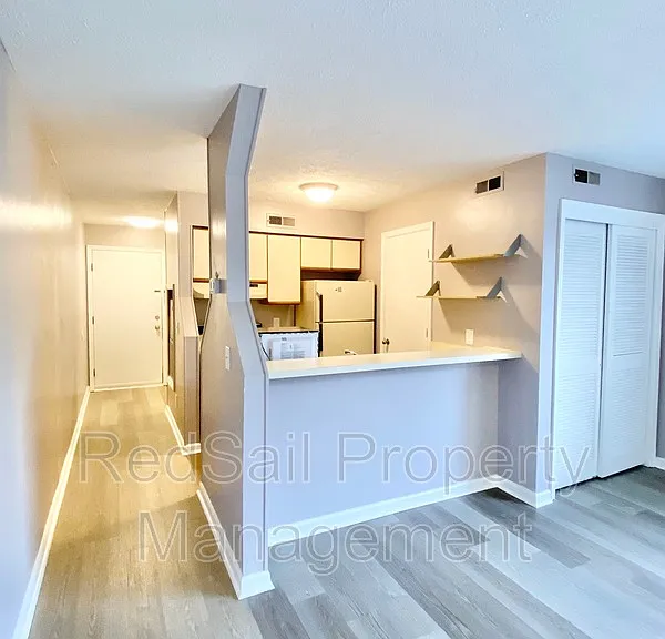 15 Cape Dorey Dr — Photo 2