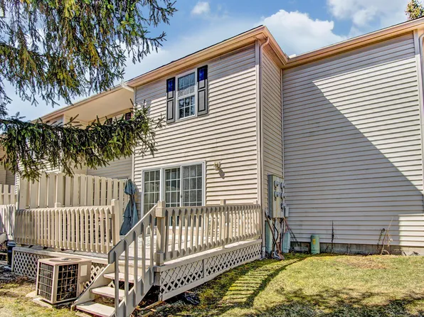 5400 Pickforde Dr, Columbus, OH 43235