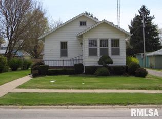 315 W Pierce St, Macomb, IL 61455