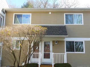 6 Rose Ln #5-45, Danbury, CT 06811