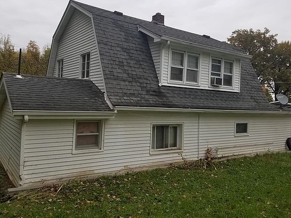 2nd image of 4615 Metropolitan Ave