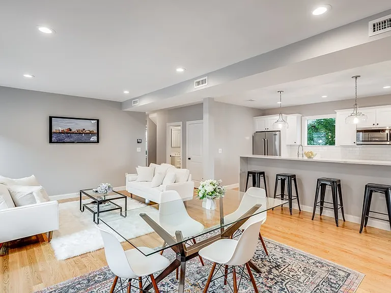 6 Greenleaf Ave #2 — Photo 5
