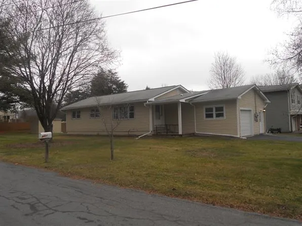 19 Lesko Ter, Ogdensburg, NJ 07439