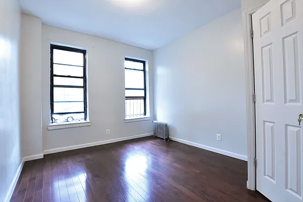 Rented by Bold New York | media 5