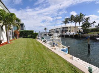 110 Wettaw Ln APT 102, North Palm Beach, FL 33408