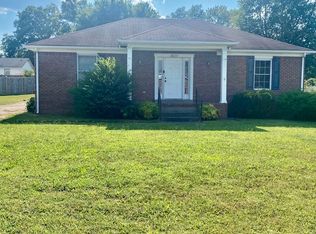 2629 Queen Anne Ct, Springfield, TN 37172