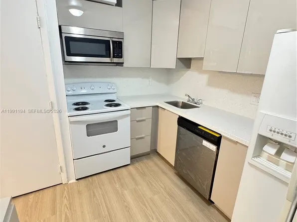 4160 Inverrary Dr APT 510, Fort Lauderdale, FL 33319