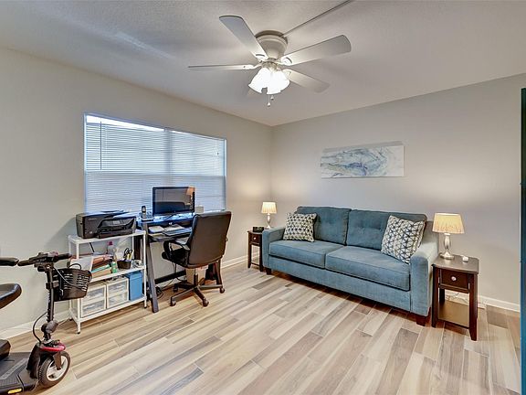 5th image of 2202 Lucaya Bend #E2