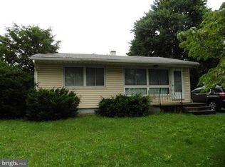 5020 Earl Dr, Harrisburg, PA 17112