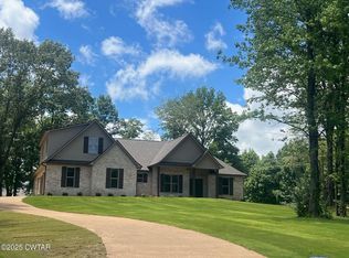 11 Burning Tree Cv, Jackson, TN 38305