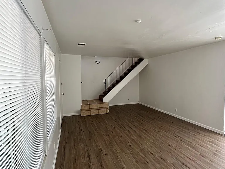 124 Poas Cir — Photo 5