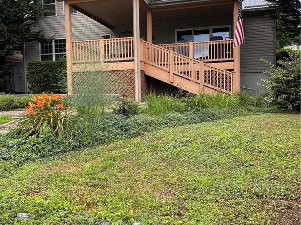 25 Elderberry Loop, Newland, NC 28657
