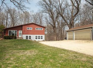 1935 260th St, Denver, IA 50622