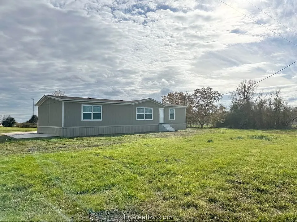 Building Photo - 424 County Road 221