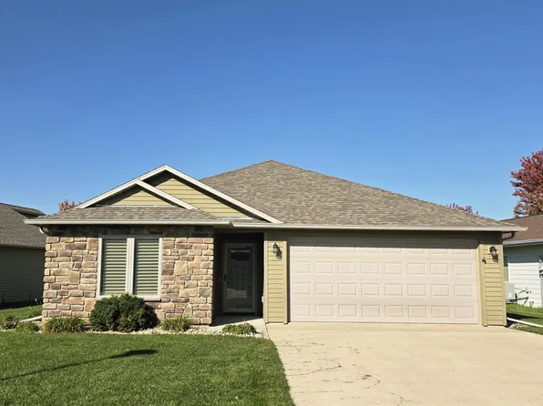 115 Stoneybrook Cir SW, Spencer, IA 51301
