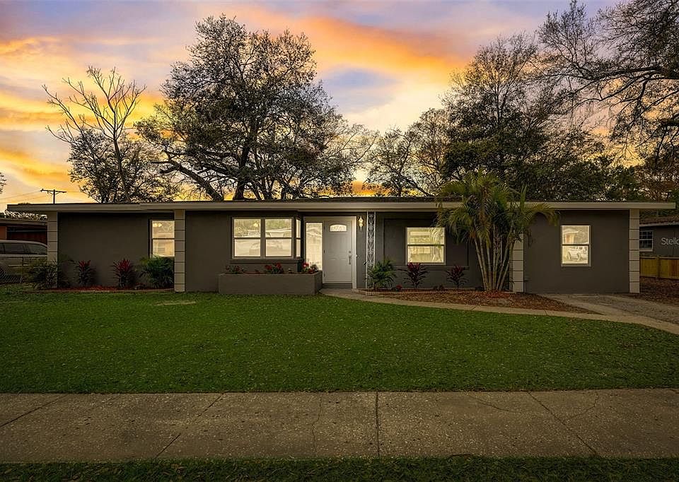 1st image of 4525 Tarpon Dr