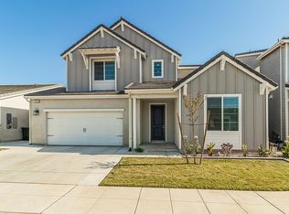 4050 San Jose Ave, Clovis, CA 93619