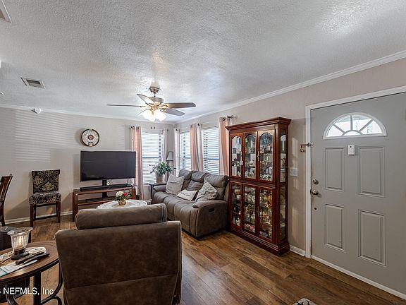 4th image of 6514 ECTOR Place
