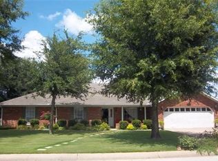 1109 Robinwood St, Paragould, AR 72450