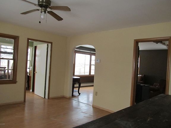 3rd image of 84496 County Road 10