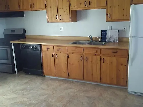 614 Superior St #614 — Photo 15