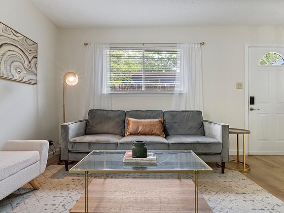 3rd image of 3510 Southridge Dr #A