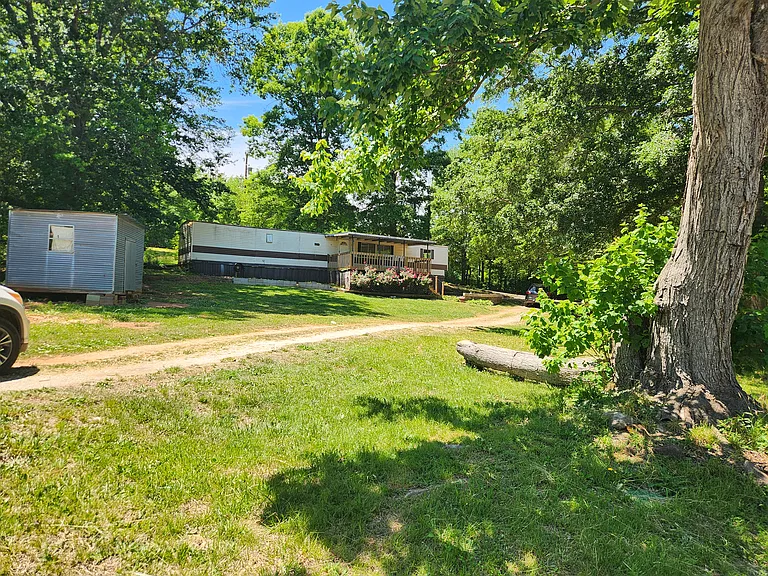 Styles Rd — Photo 3