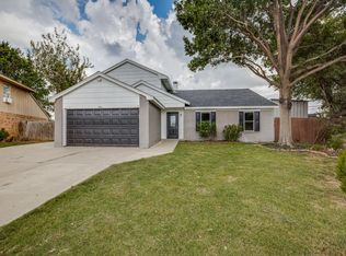 6201 Nicole Ct, Arlington, TX 76002