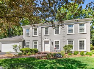 740 Smoke Tree Rd, Deerfield, IL 60015