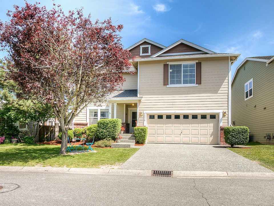 1st image of 24318 SE 3rd Pl