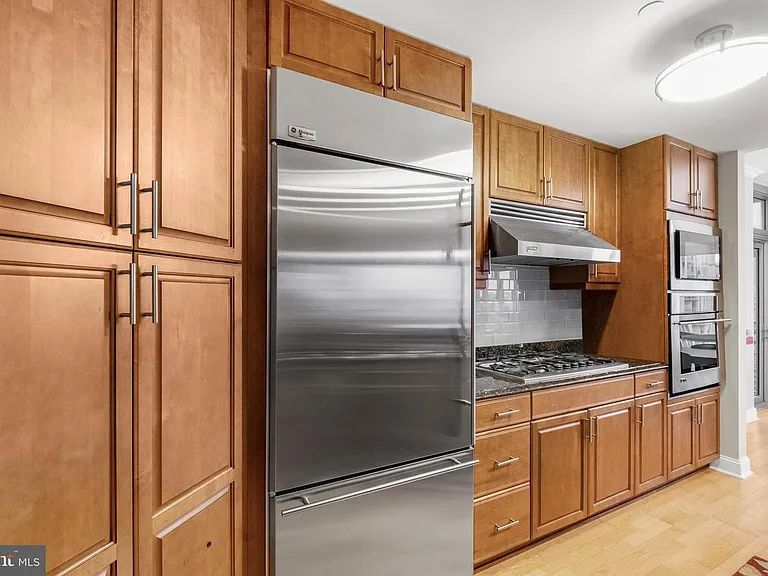 440 S Broad St #2407 — Photo 12