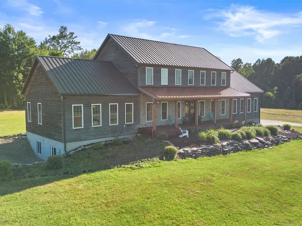 20805 Ryan Rd, Meadville, PA 16335