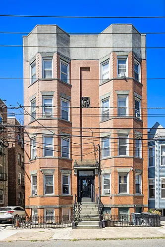 415 Baldwin Ave #1 Photo 1