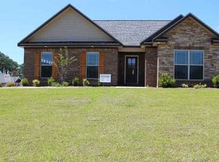 101 Avalon Ln, Enterprise, AL 36330