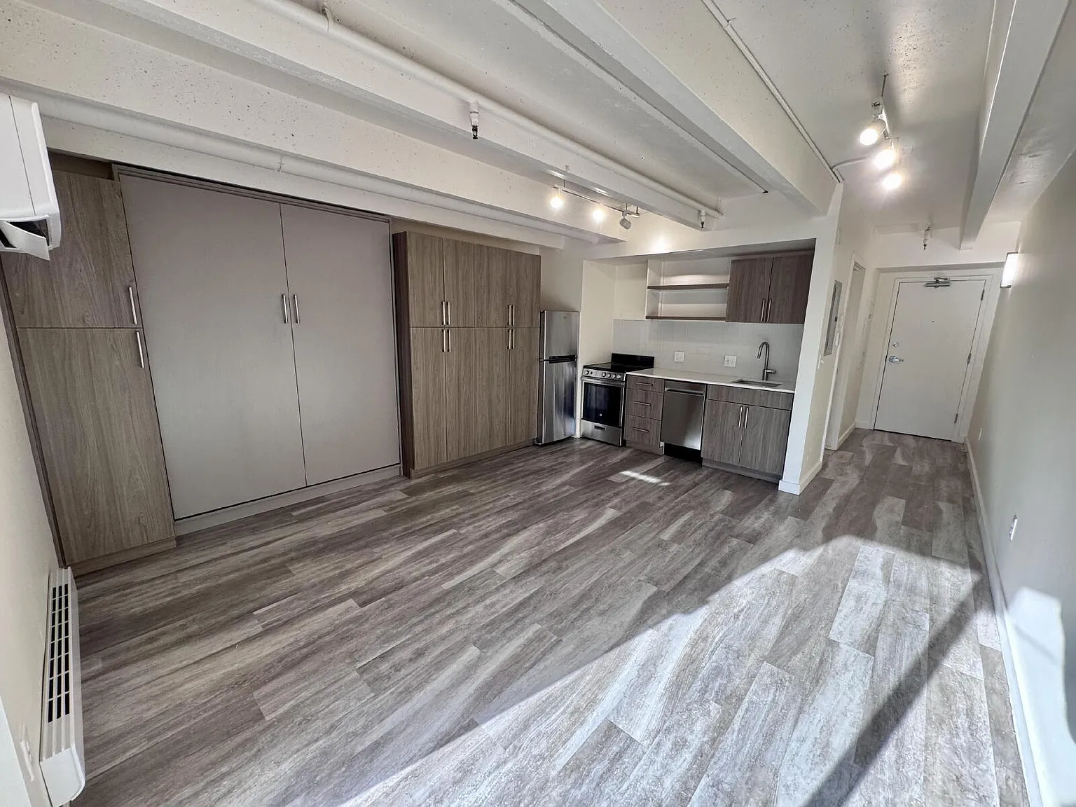 Chic and Cozy Studio Oasis in Denver with Modern Amenities and Pet-Friendly Perks! — Photo 2