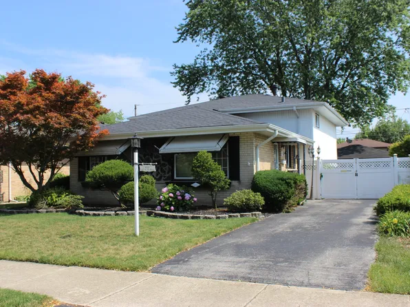 5215 137th Pl, Crestwood, IL 60418