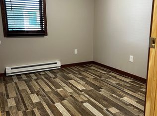 744 Main St #2, Carthage, IL 62321